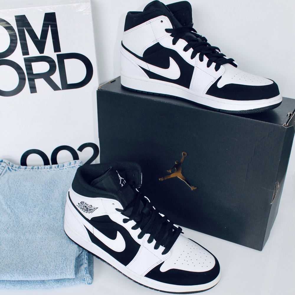 AIR JORDAN 1 RETRO MID GS ‘White’
